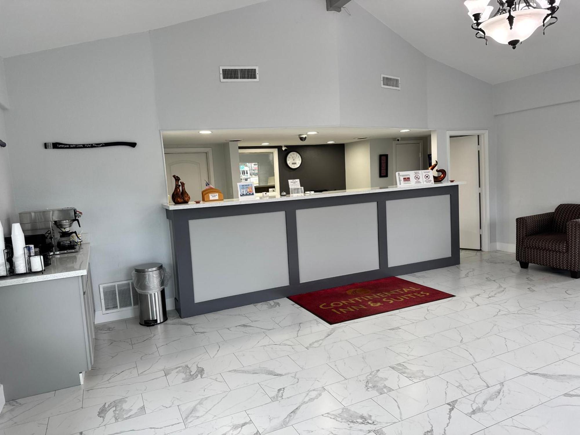 Continental Inn And Suites Nacogdoches Tx Sfa University Downtown Kültér fotó